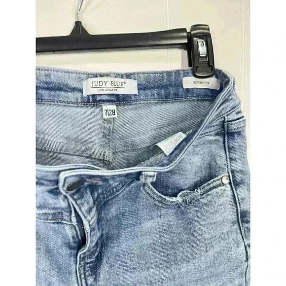 Judy Blue Jeans 7/28 Skinny Fit Front Yoke Distressed Stretch Light Wash JB88244 - Picture 5 of 10